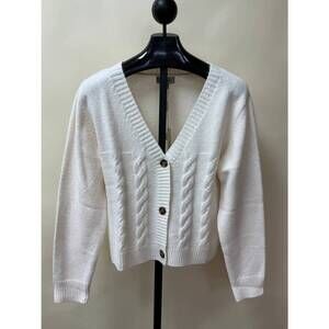 NEW GIFTCRAFT women's v-neck cardigan in cream